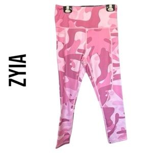 ✨4/$30 Zyia  Pink Camo